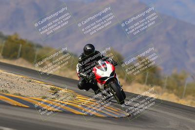 media/Dec-17-2022-SoCal Trackdays (Sat) [[224abd9271]]/Turn 7 Set 2 (1140am)/